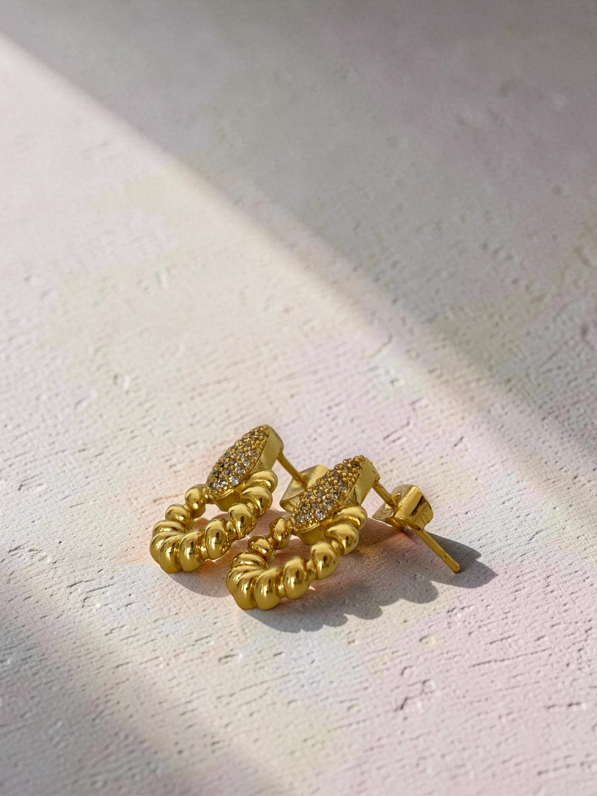 ROSÉA Ohrstecker | Vergoldeter Schmuck