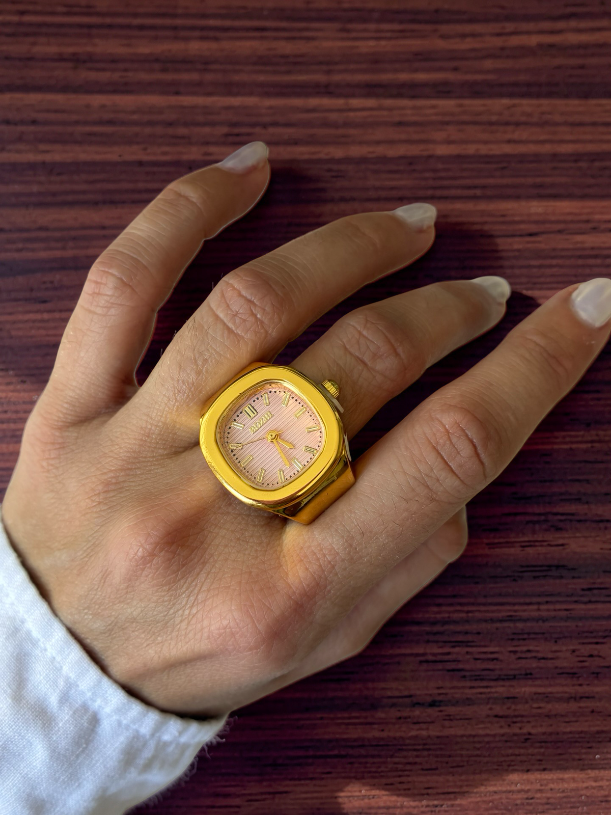 VAREL Ring-Uhr | Stilvoll Ring