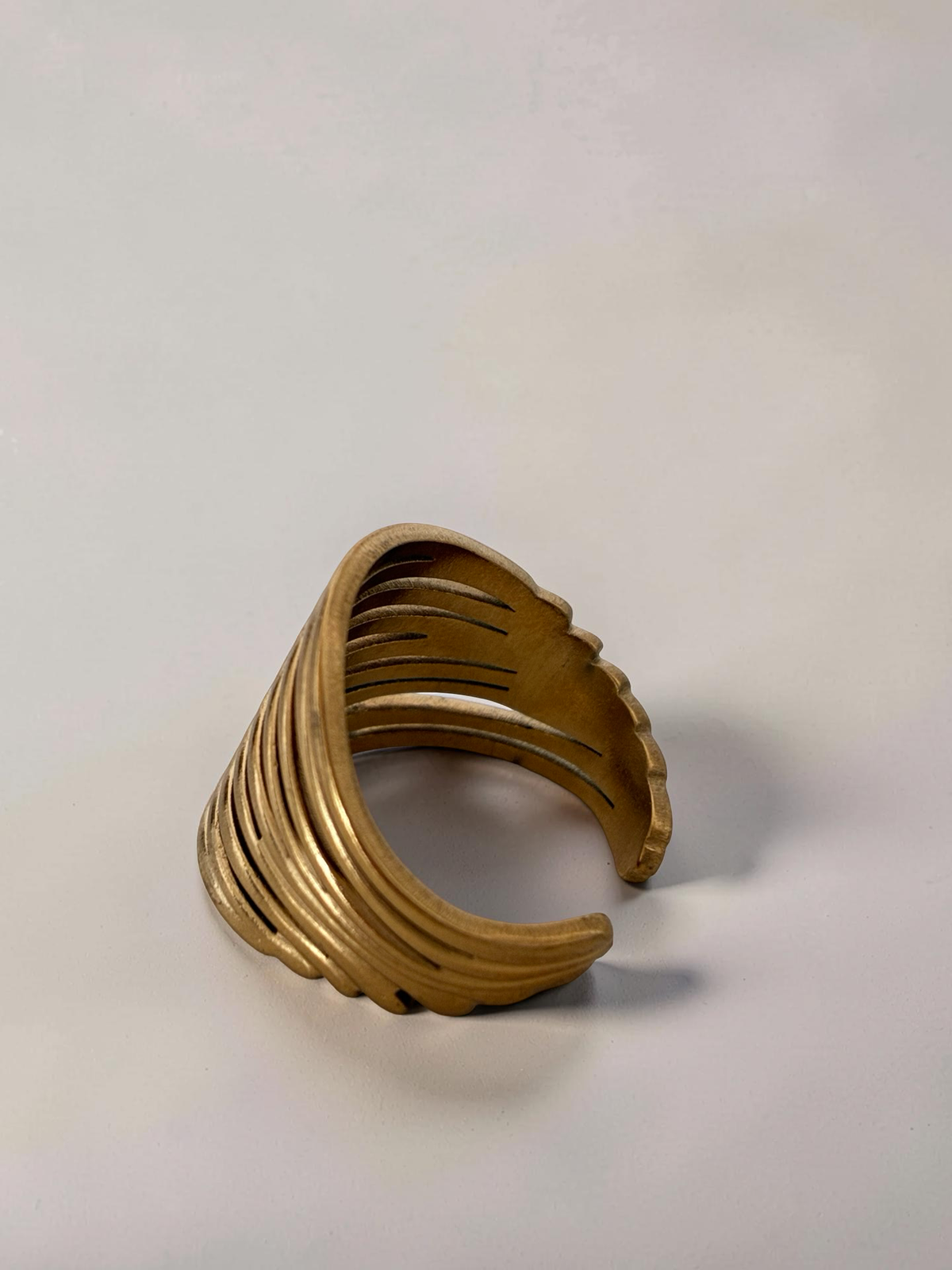 LIVIA Ring | Statement Ring Gold| 18K