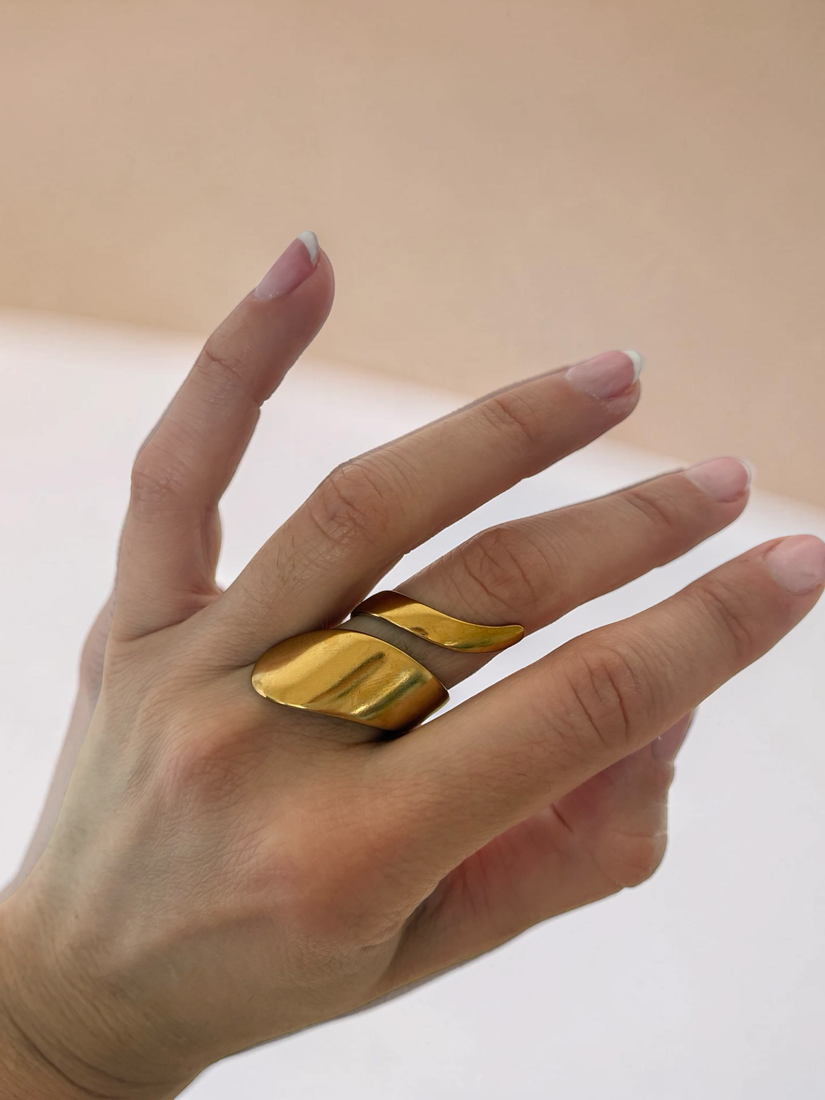 MERI Ring | Moderner Verstellbarer Ring | 18 k