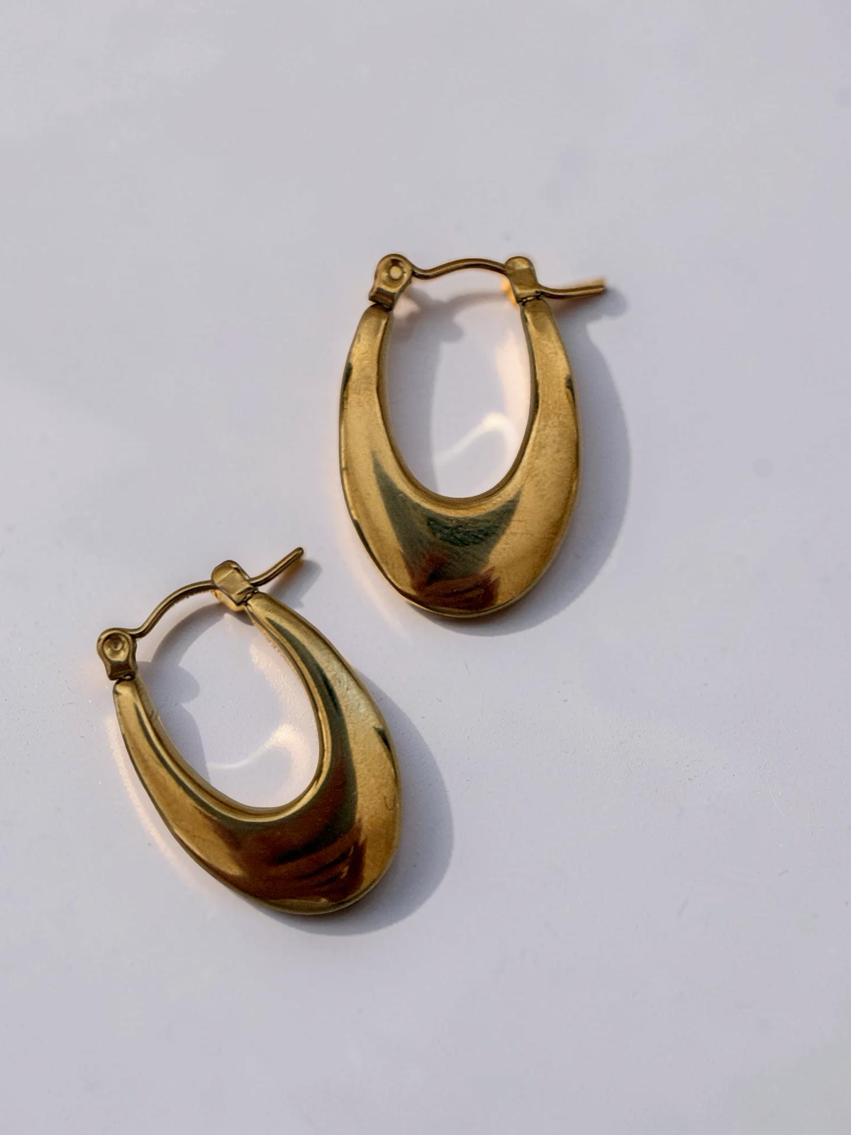 LAVÉA Ohrringe | Vielseitige Ohrringe | 18K
